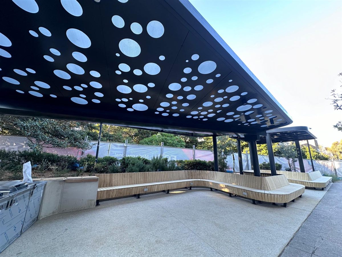 Pergola canopy and post detail