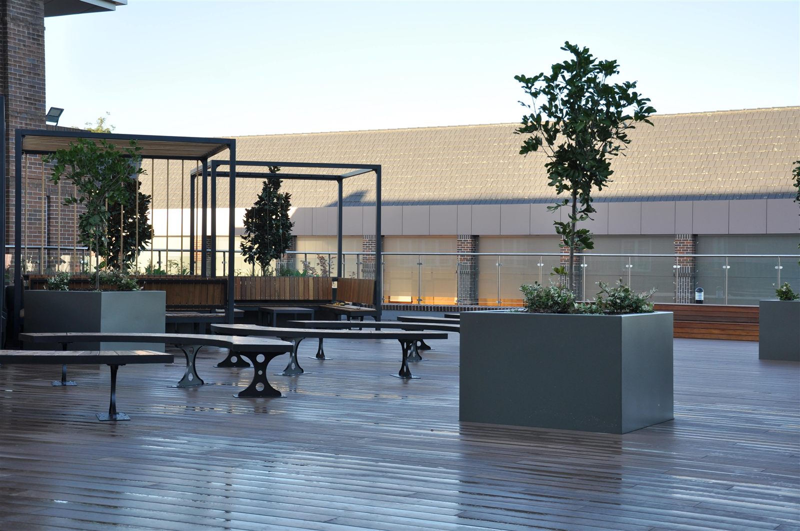 Modular aluminium rooftop planters on adjustable feet